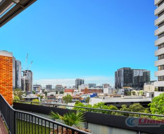 2/126 Barry Parade, Fortitude Valley, QLD 4006 AUS